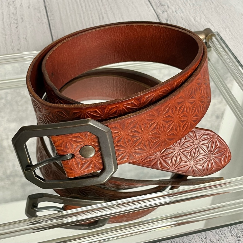 Vintage Gap Embossed Brown Leather Belt, Squared Antiqued Silver Buckle, 40”
